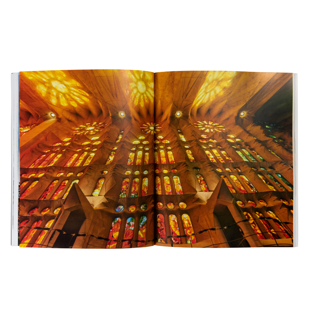 Exclusive Cornet Barcelona Storybook