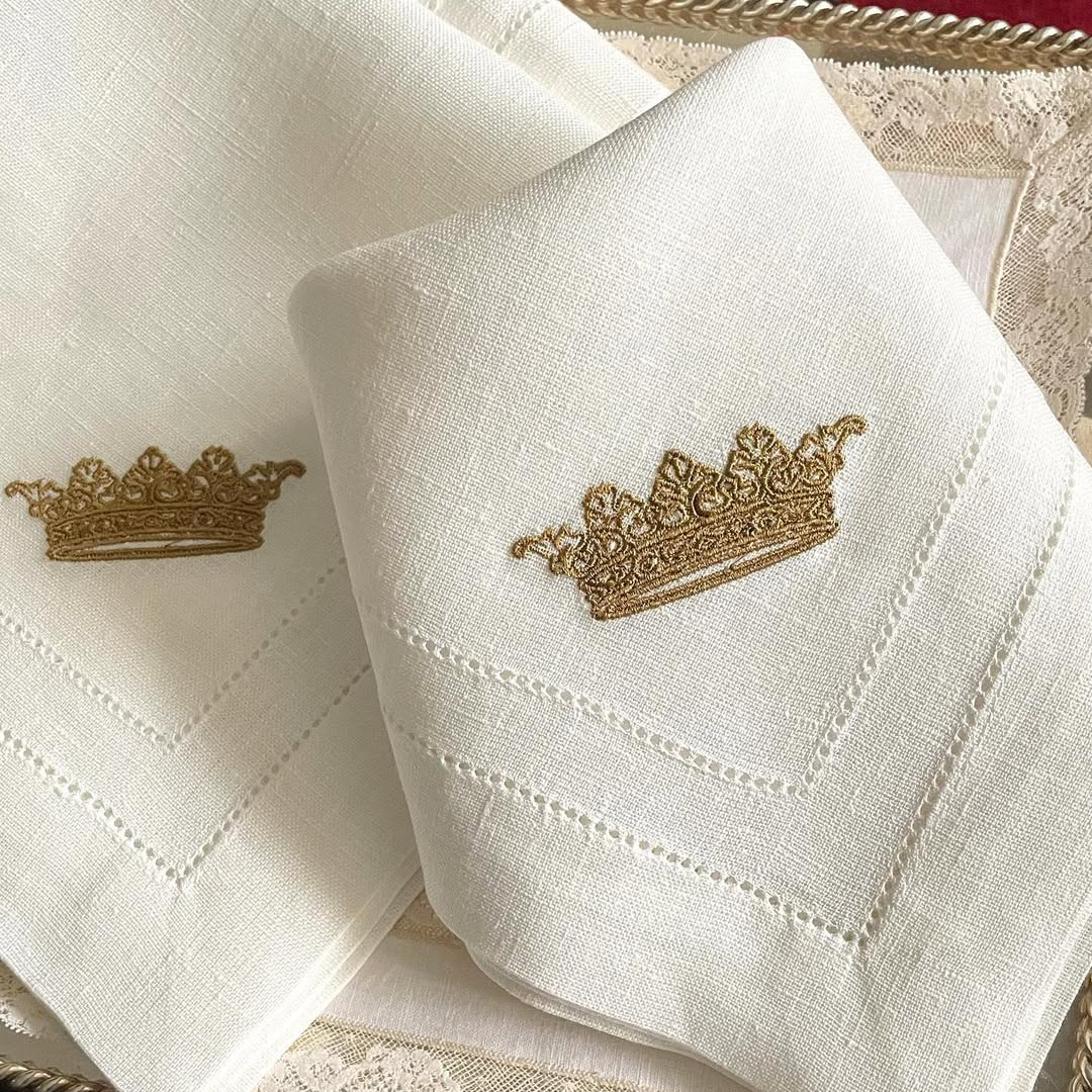 ‘The Crown’ Napkin