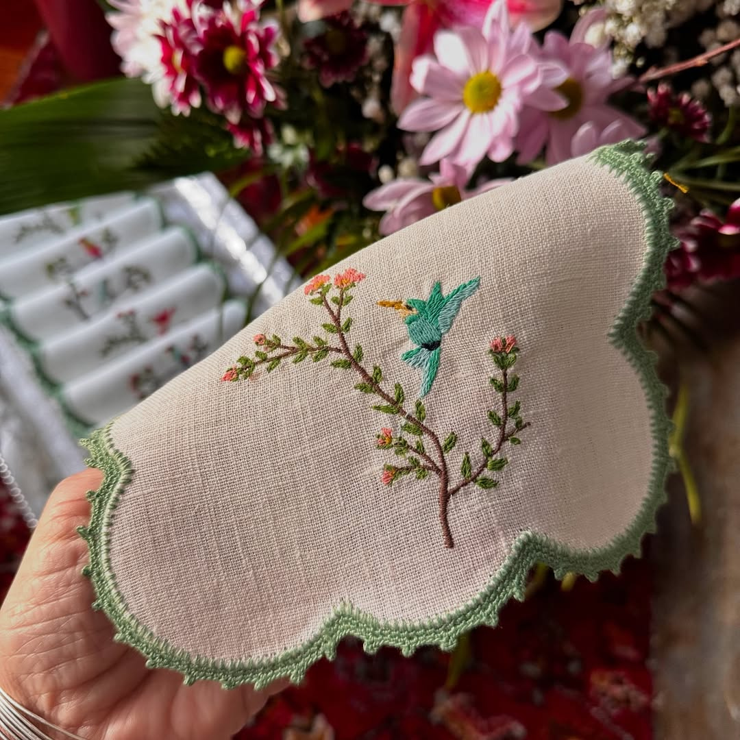 ‘Colibri Flight’ Napkin