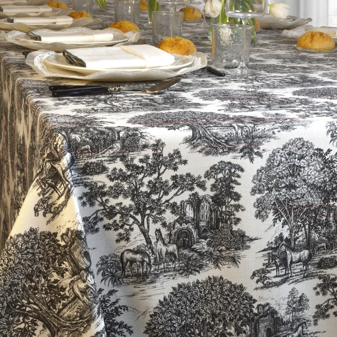 'Toile de Jouy' Printed Tablecloth